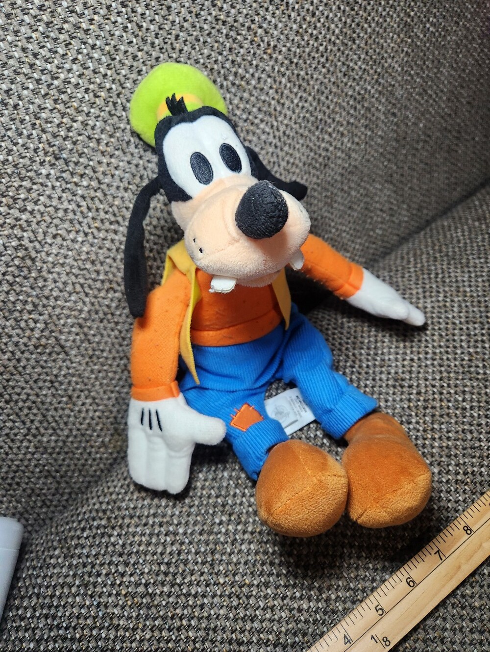 classic Disney Goofy plush toy
